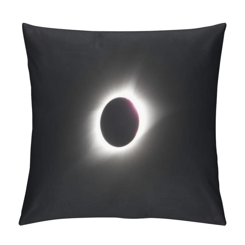 Personality  Great American Eclipse Shown In Totality Pillow Covers