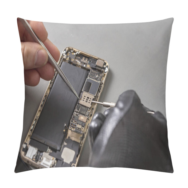 Personality  Smartphone Repair On A Work Desk Pillow Covers