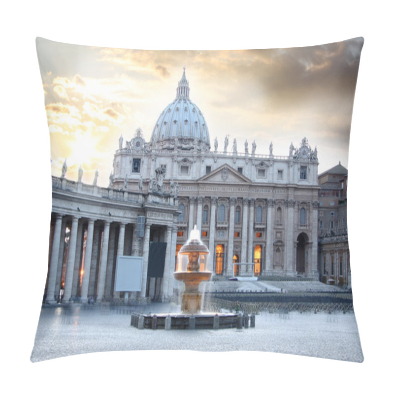 Personality  Basilica Di San Pietro, Vatican, Rome, Italy Pillow Covers