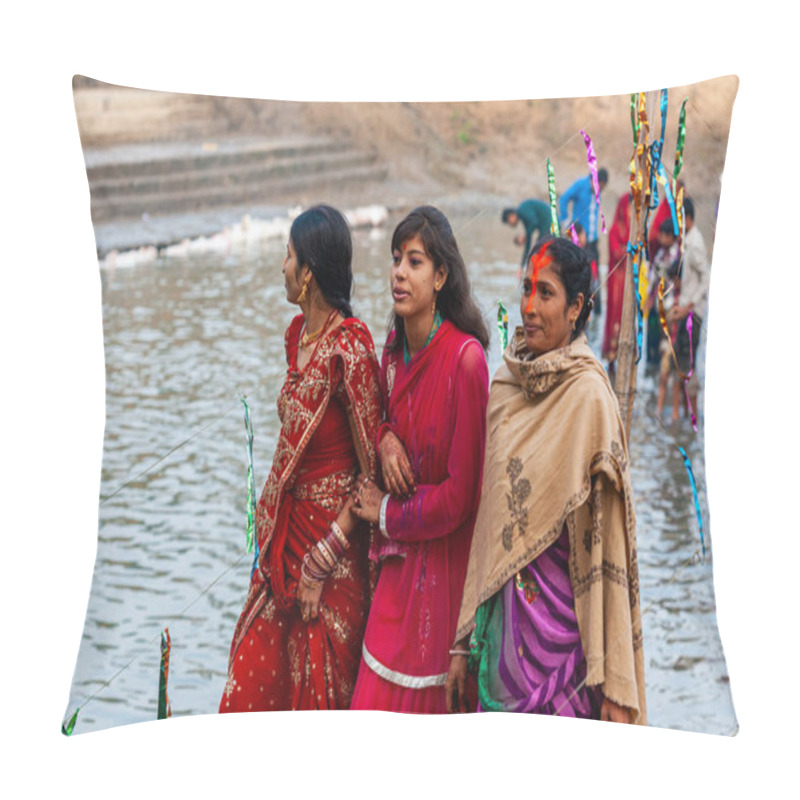 Personality  RAXAUL, INDIA - NOV 8: Unidentified Indian Women Celebrating Chhath On Nov 8, 2013 In Raxaul, Bihar State, India. Pillow Covers