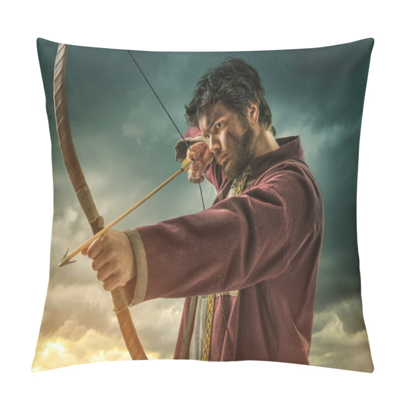 Personality  The Man Archery Target Pillow Covers