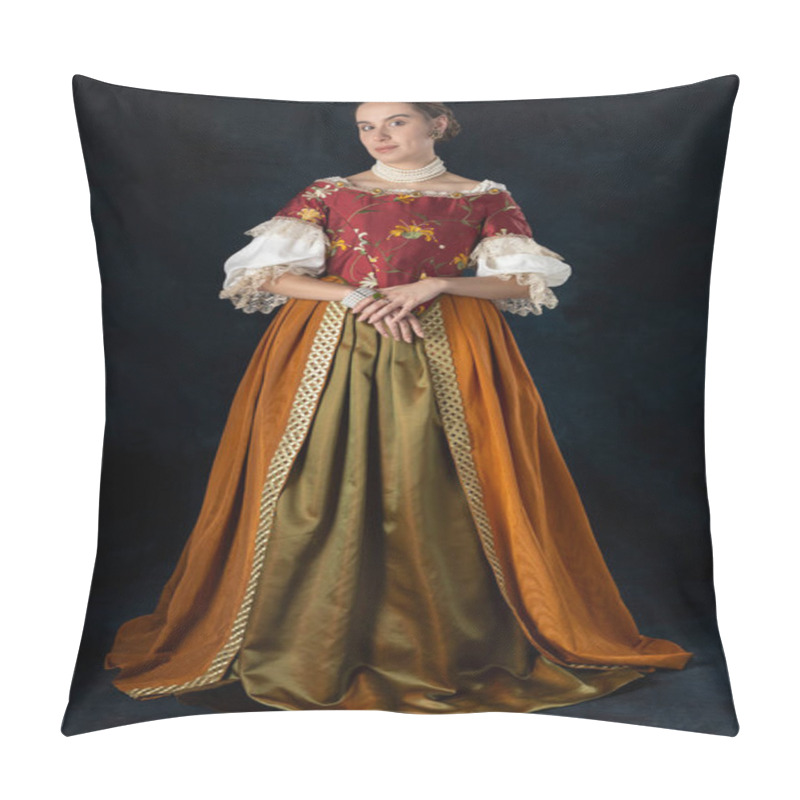 Personality  Renaissance, Tudor, Georgian, Or High Fantasy Woman Wearing An Embroidered Bodice With A Linen Undershirt And A Long Two-piece Skirt Against A Studio Backdrop Pillow Covers