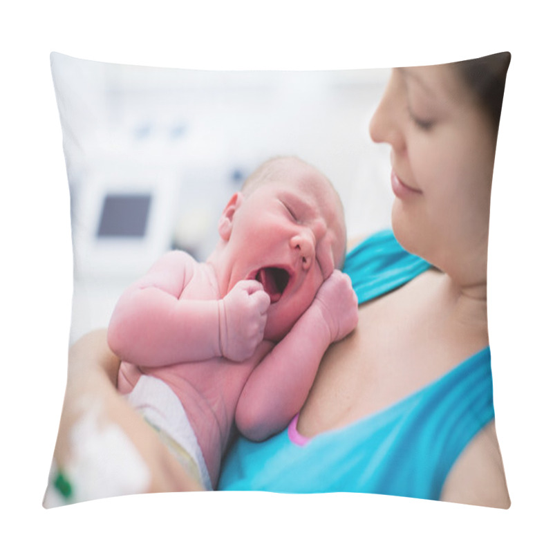 Personality  Young Mother Giving Birth To A Baby Pillow Covers