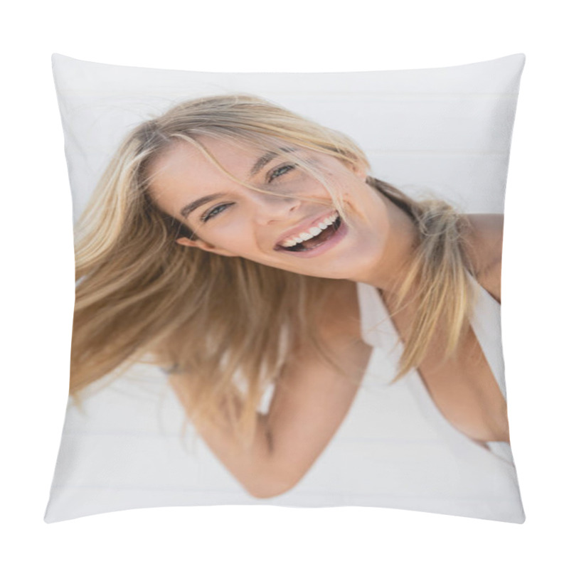 Personality  A Young And Beautiful Woman With Long Blonde Hair Smiles Radiantly At The Camera At Miami Beach. Pillow Covers