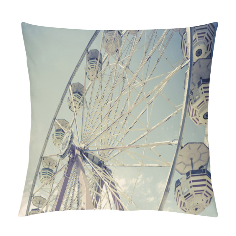 Personality  Ferris Wheel Pillow Covers