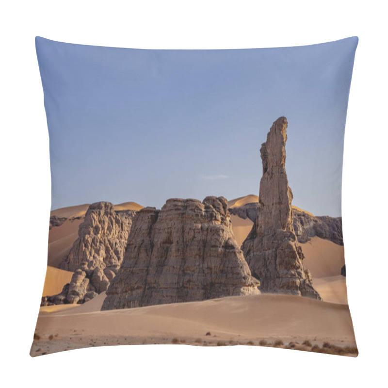 Personality  Sahara Desert, Sand, Dunes And Rocks In Algeria. Surrounding Of Djanet. Place Of Sahara Named Moul Ennaga Pillow Covers