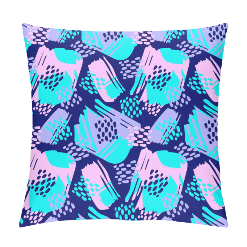 Personality  Floral Stylized Seamless Pattern, Graffiti Acrylic Drawing Style. Sportswear Print, Youth Seamless Bright Dynamic Geometric Motif Pillow Covers