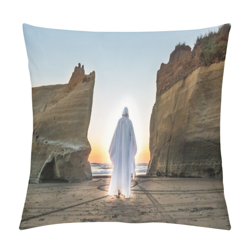 Personality  Light Of Jesus Pillow Covers