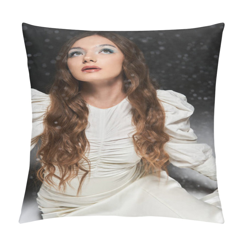 Personality  A Young Woman In An Elegant Gown Gazes Upward, Radiating Serenity In A Magical Ambiance. Pillow Covers