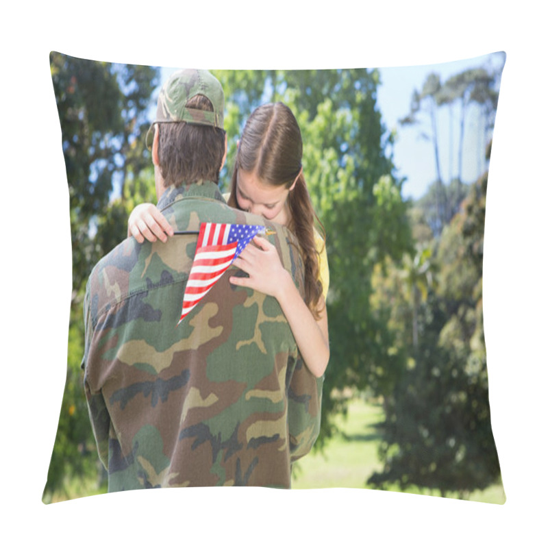 Personality  American Soldier Reunited With Daughter Pillow Covers