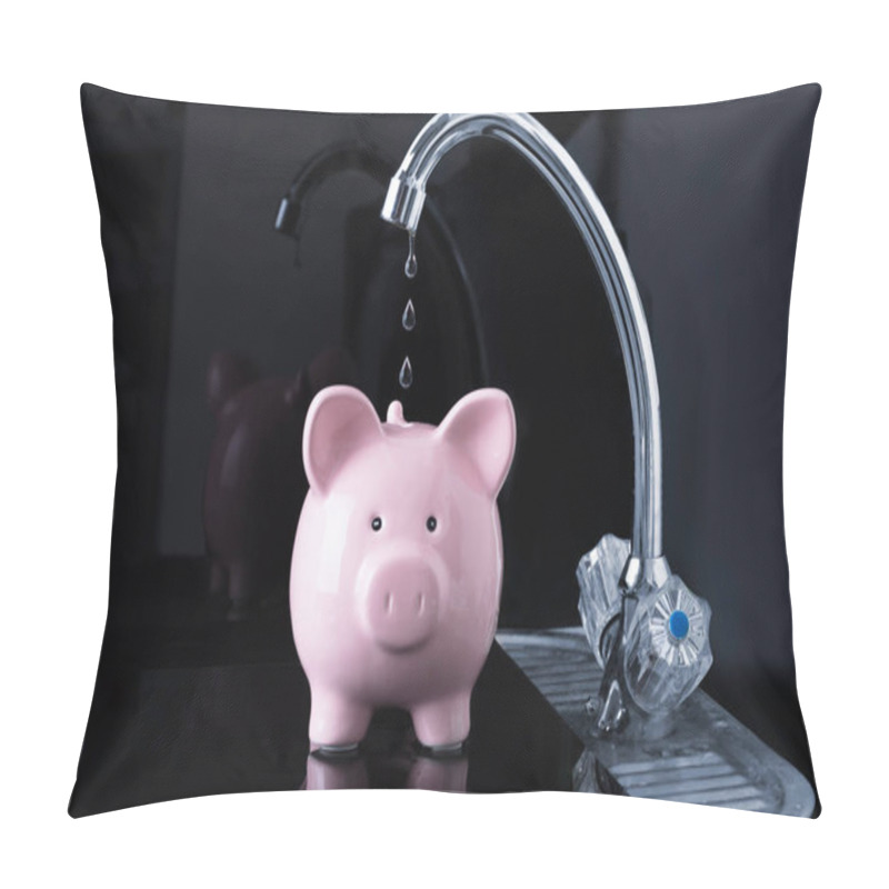 Personality  Dripping Water Droplets Are Falling In The Pink Piggybank From Kitchen Sink Faucet Pillow Covers