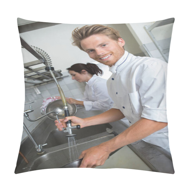 Personality  Man Washing The Dishes In The Restaurant Pillow Covers