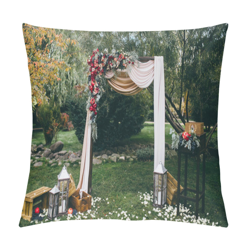 Personality  Beautiful Wedding Day Decoration   With Flowers Pillow Covers