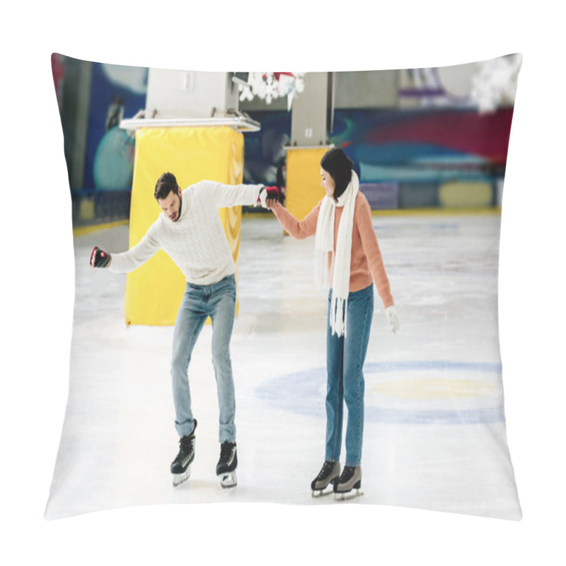 Personality  Beautiful Young Woman Teaching Man To Skate On A Rink And Holding Hands Pillow Covers