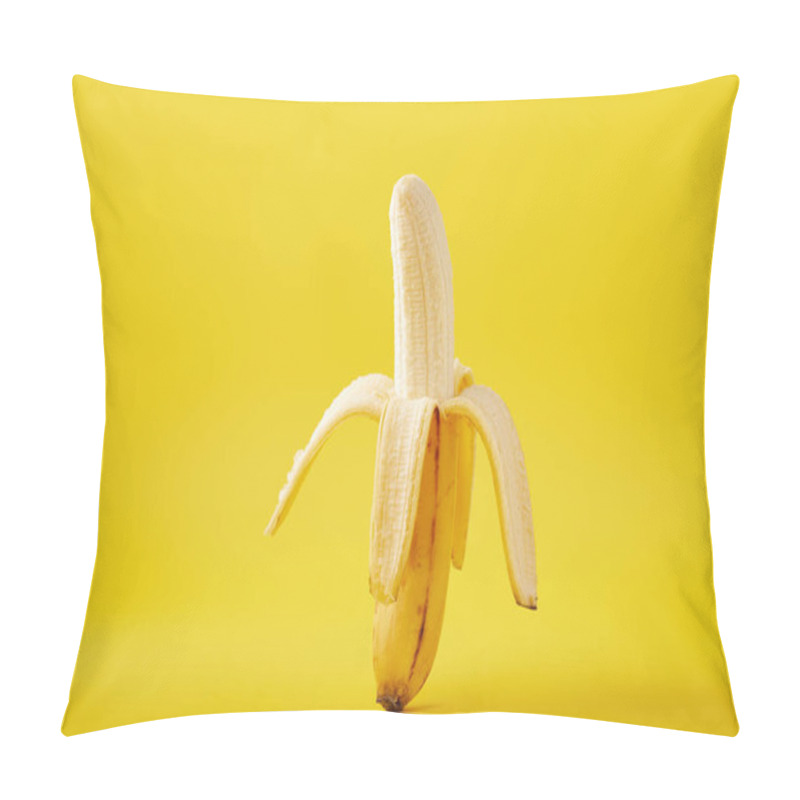 Personality  Close Up View Of Ripe Banana Isolated On Yellow Pillow Covers