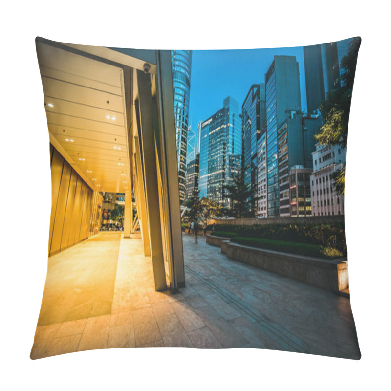 Personality  Aug 10, 2017 - Tsim Sha Tsui, Hong Kong : View Of Street With Crowd Of People At Night  Pillow Covers