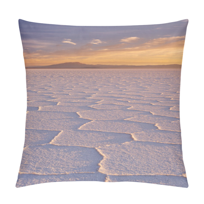 Personality  Salt Flat Salar De Uyuni In Bolivia At Sunrise Pillow Covers