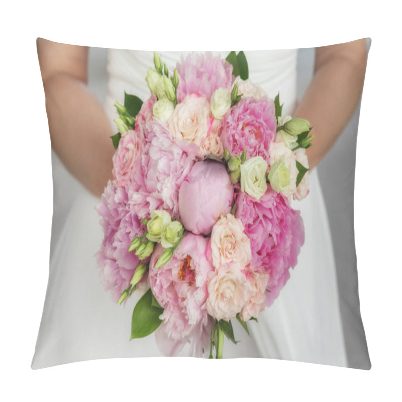 Personality  Bride's Bouquet Beautiful Pink Wedding Flowers In The Hands Of The Bride. Pillow Covers