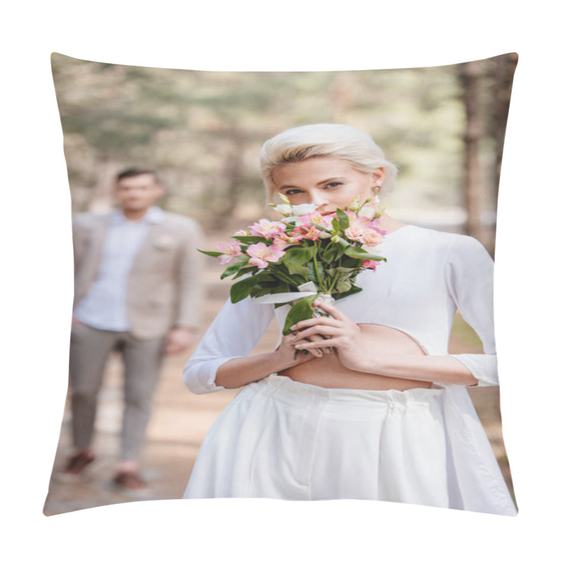 Personality  Pretty Bride With Bouquet Of Flowers And Bridegroom In Forest Pillow Covers