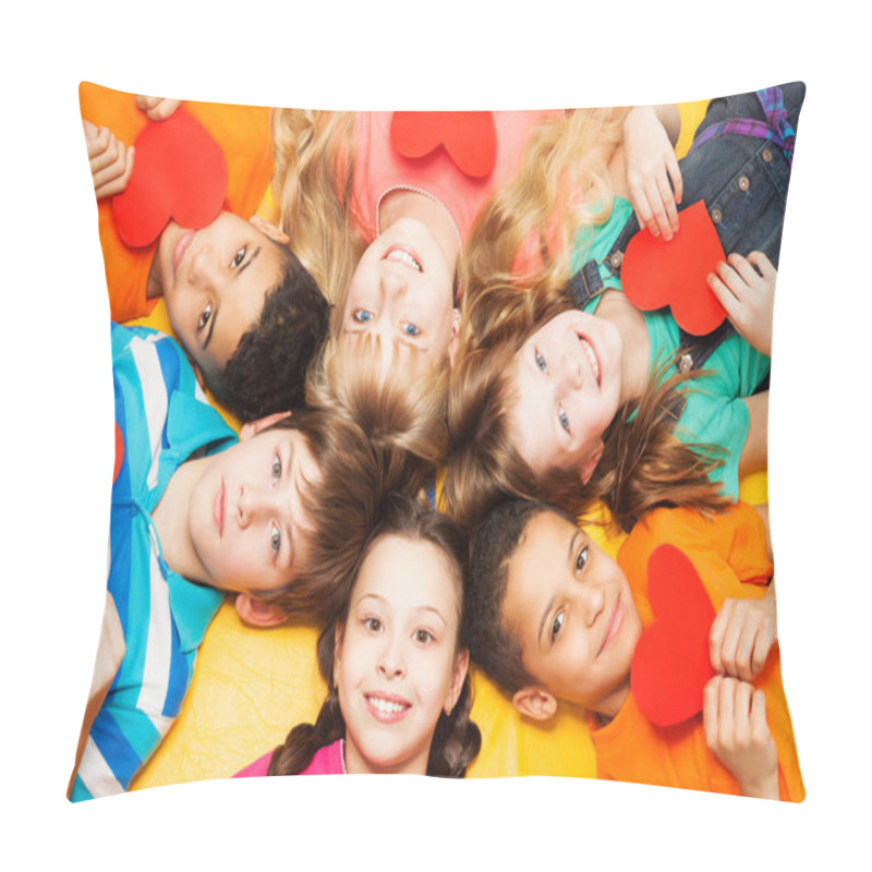 Personality  Kids Laying In Circle With Hearts In Their Hands Pillow Covers