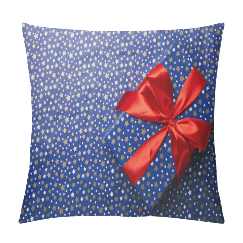 Personality  Top View Of Wrapped Gift Box With Red Ribbon On Festive Wrapping Paper With Stars Pattern Pillow Covers