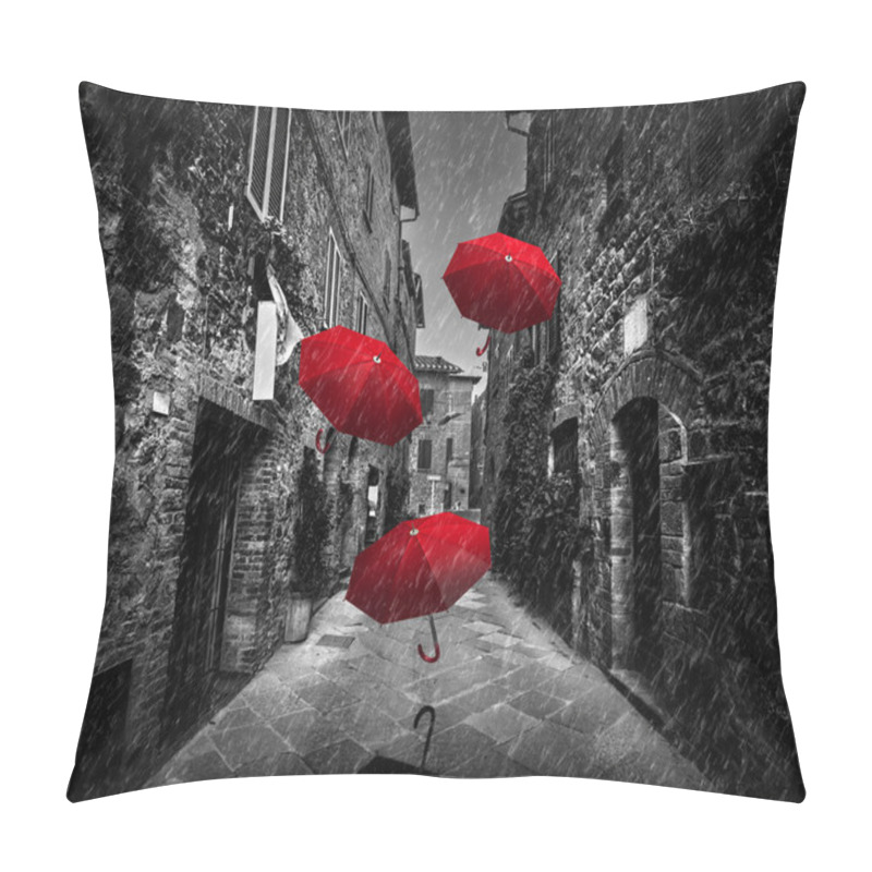 Personality  Red Umbrellas Flying With Wind Pillow Covers