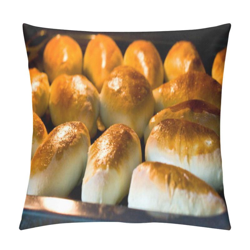 Personality  Pies In Oven Pillow Covers