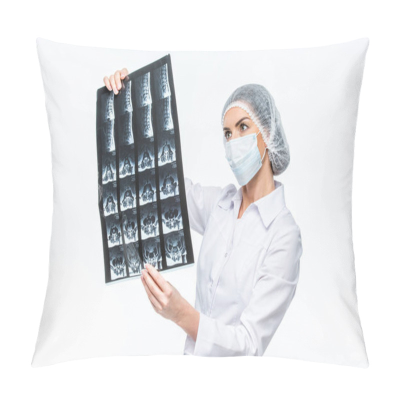 Personality  Doctor Holding X-ray Image Pillow Covers