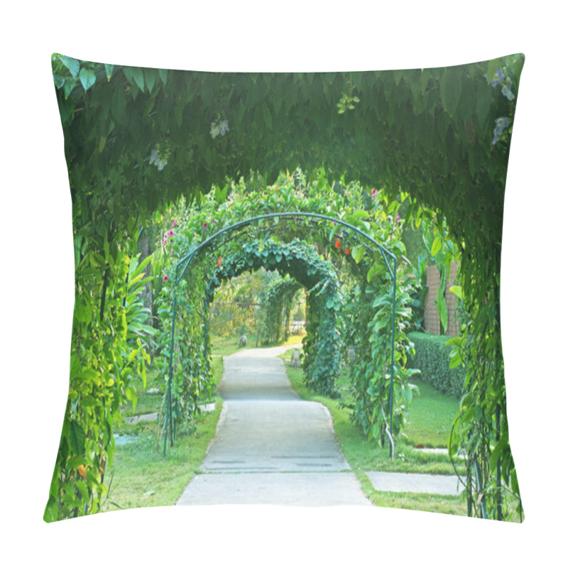 Personality  Green Park Alley Pillow Covers