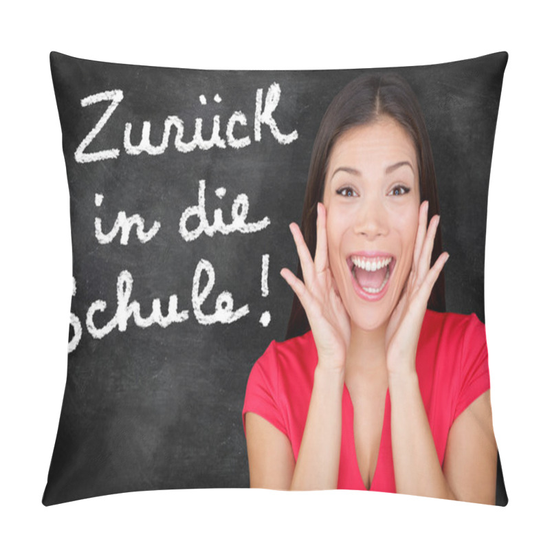 Personality  Zuruck In Die Schule German Student Back To School Pillow Covers