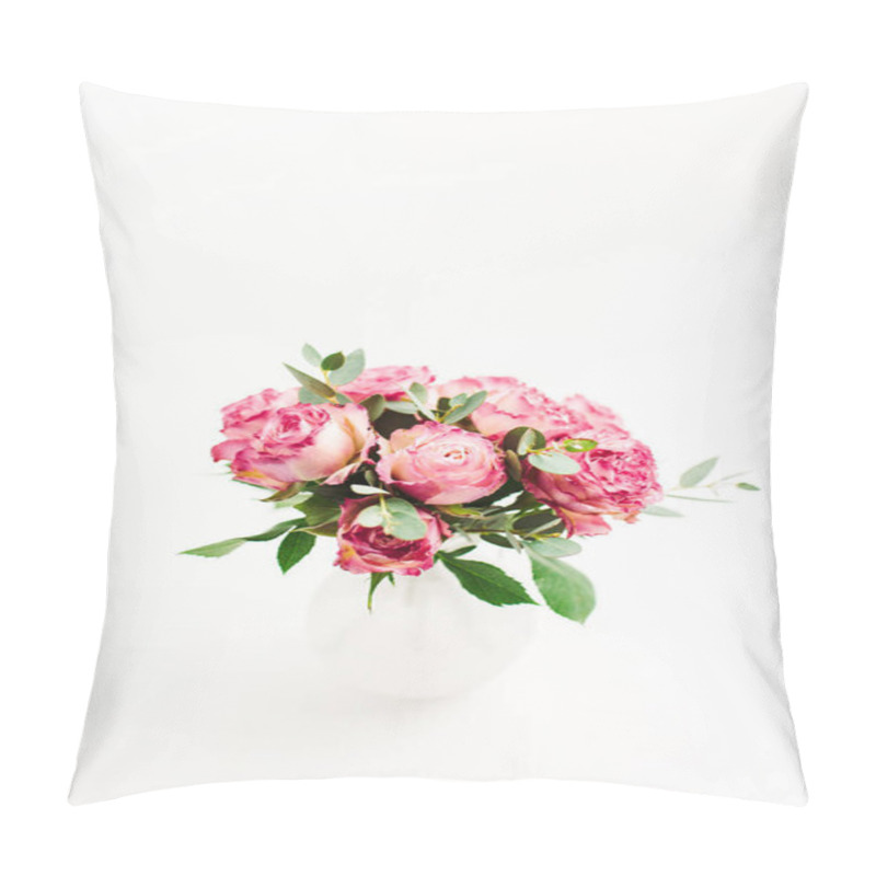 Personality  Pink Rose Flowers Bouquet On White Background. Minimal Festive Flower Concept. Pillow Covers