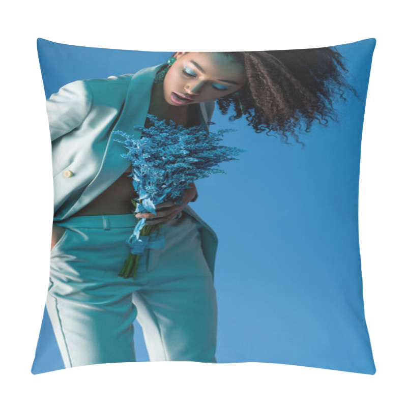 Personality  Attractive African American Woman Holding Bouquet Isolated On Blue Pillow Covers