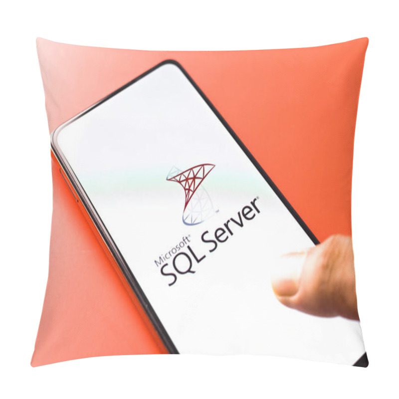 Personality  West Bangal, India - November 11, 2021 : Microsoft SQL Server Logo On Phone Screen Stock Image. Pillow Covers