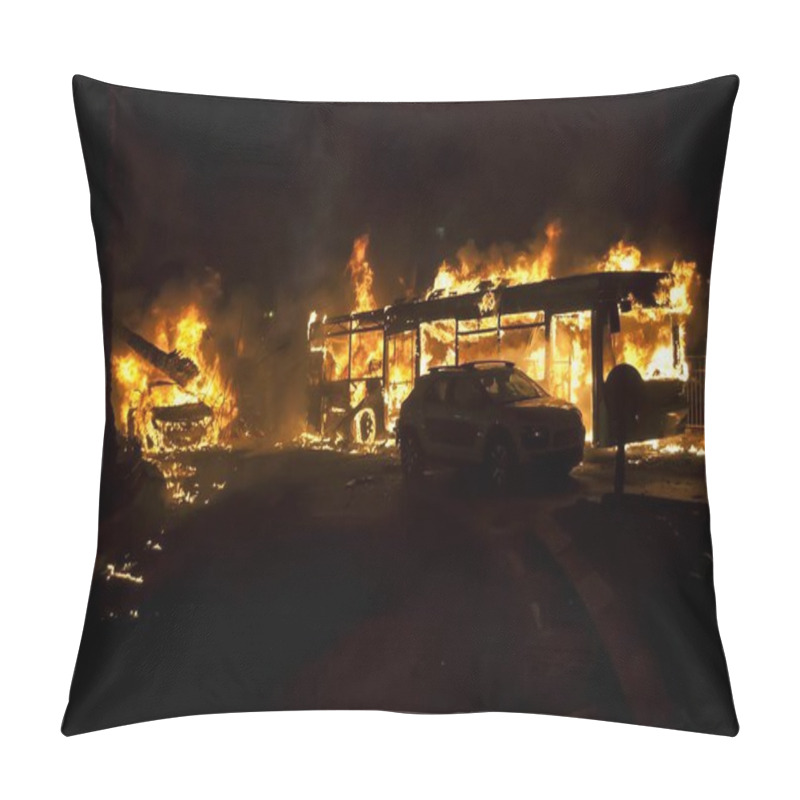 Personality  HOLON, ISRAEL. May 11, 2021. Burning Bus And Cars, Immediate Aftermath Of The Palestinian Rocket Hitting A Passenger Bus In Central Israel. Israel Hamas Gaza War Concept Image. Guardian Of The Walls Operation. Pillow Covers