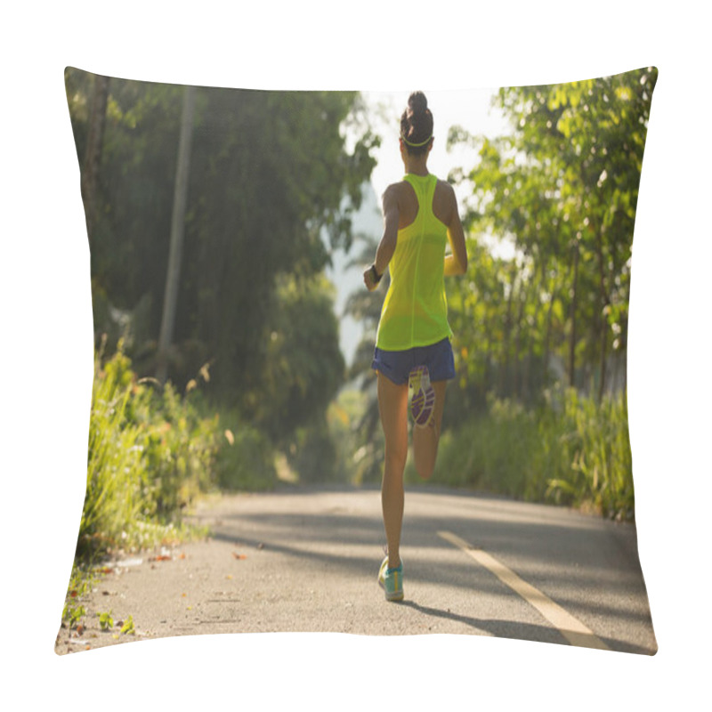 Personality  Young Woman Running On Forest Trail Pillow Covers