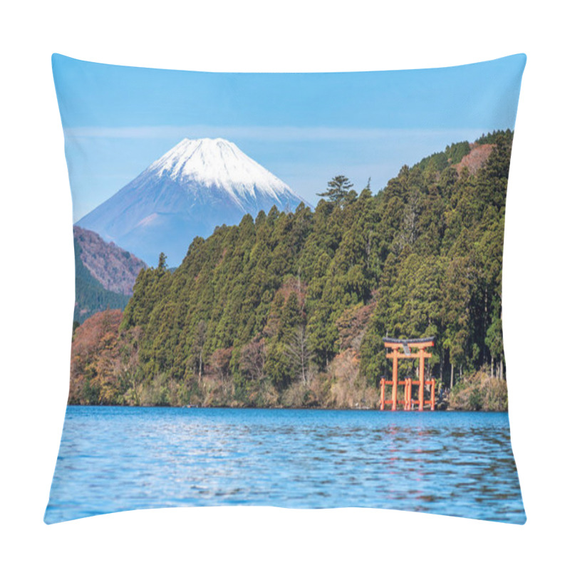 Personality  Mountain Fuji And Lake Ashi With Hakone Temple And Sightseeing Boat In Autumn Pillow Covers