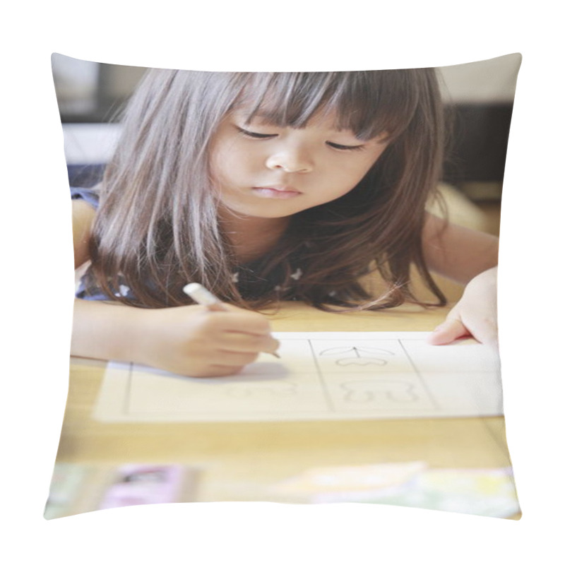 Personality  Studying Japanese Girl At Home (4 Years Old) Pillow Covers