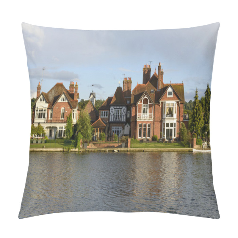 Personality  Old Houses And A White Canoe Over River Thames, Marlow Pillow Covers