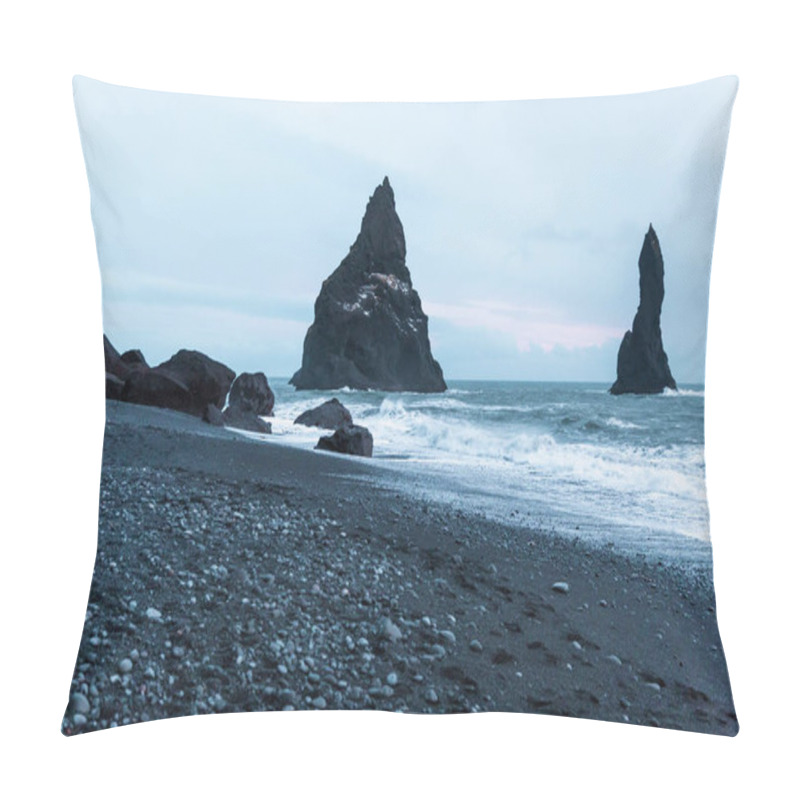 Personality  Vik Dyrholaey Pillow Covers