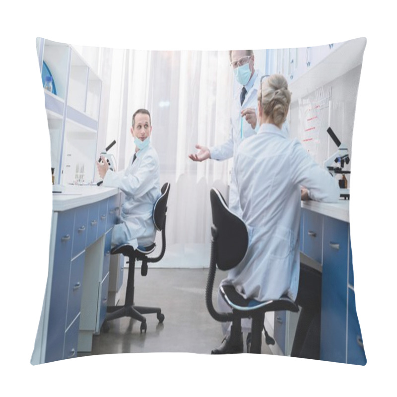 Personality  Medical Workers Talking In Laboratory Pillow Covers