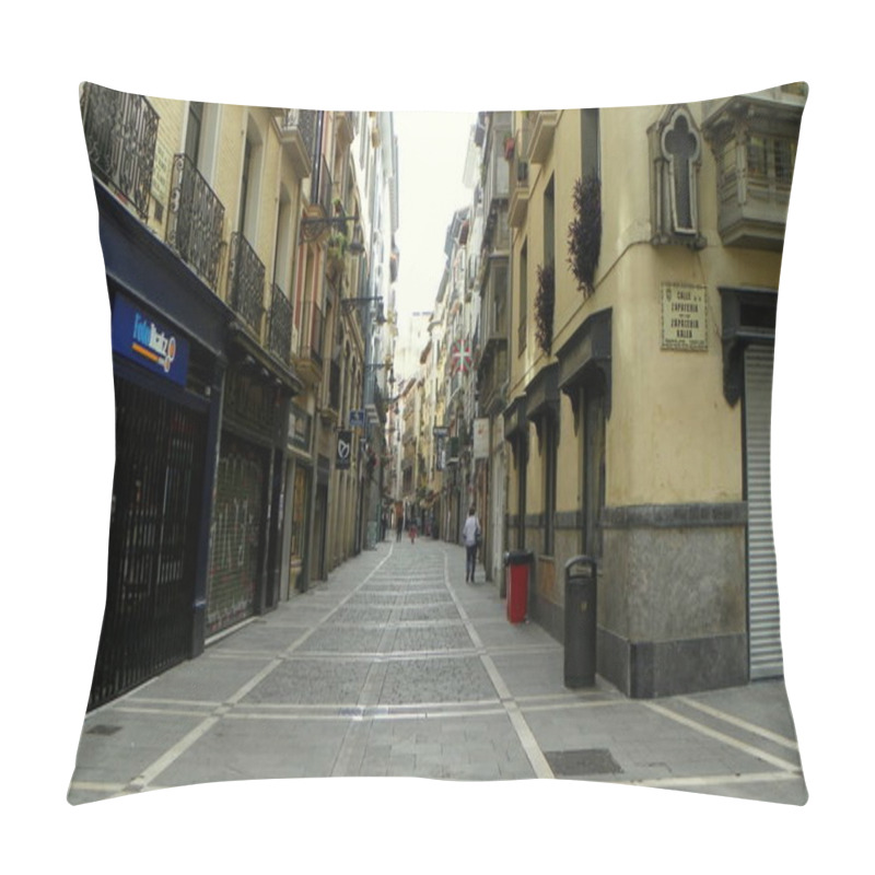 Personality  Spain, Pamplona, 3 Calle Del Pozo Blanco, Streets Of The Old Town Pillow Covers