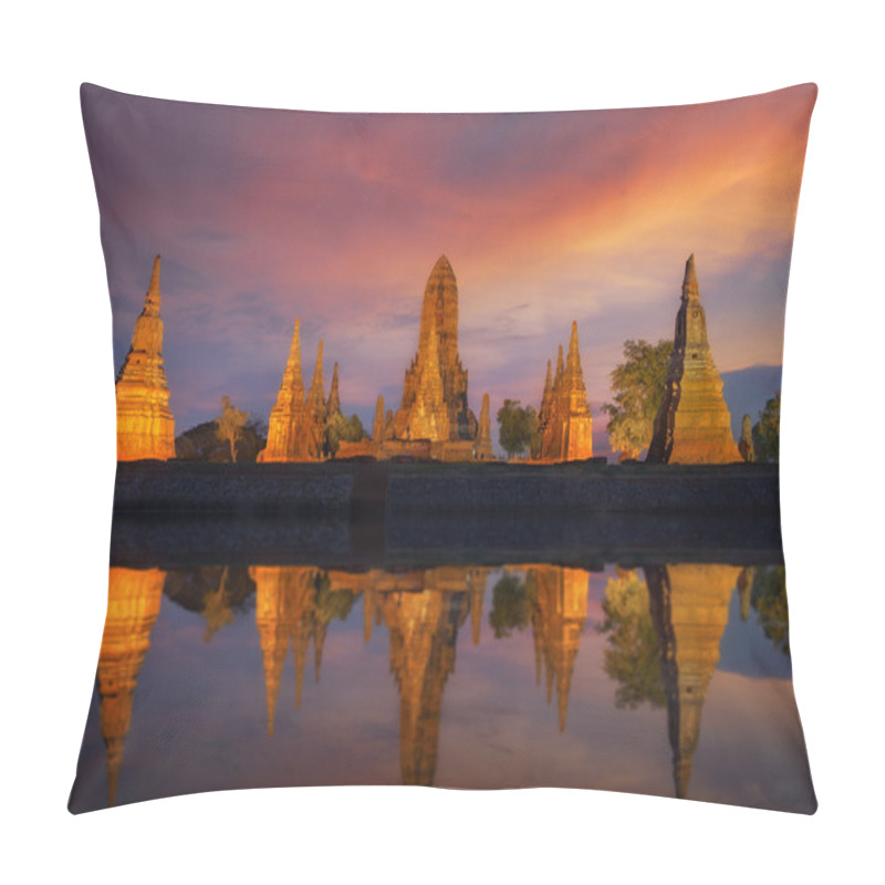 Personality  Old Temple Wat Chaiwatthanaram Pillow Covers