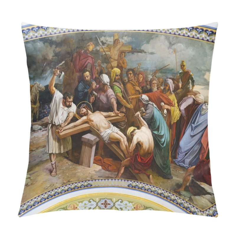 Personality  Crucifixion Of Jesus Christ Pillow Covers