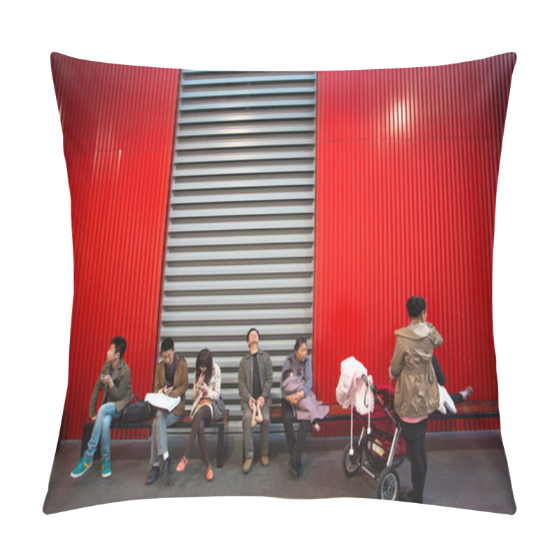 Personality  People Sitting Down On A Red Bench Pillow Covers