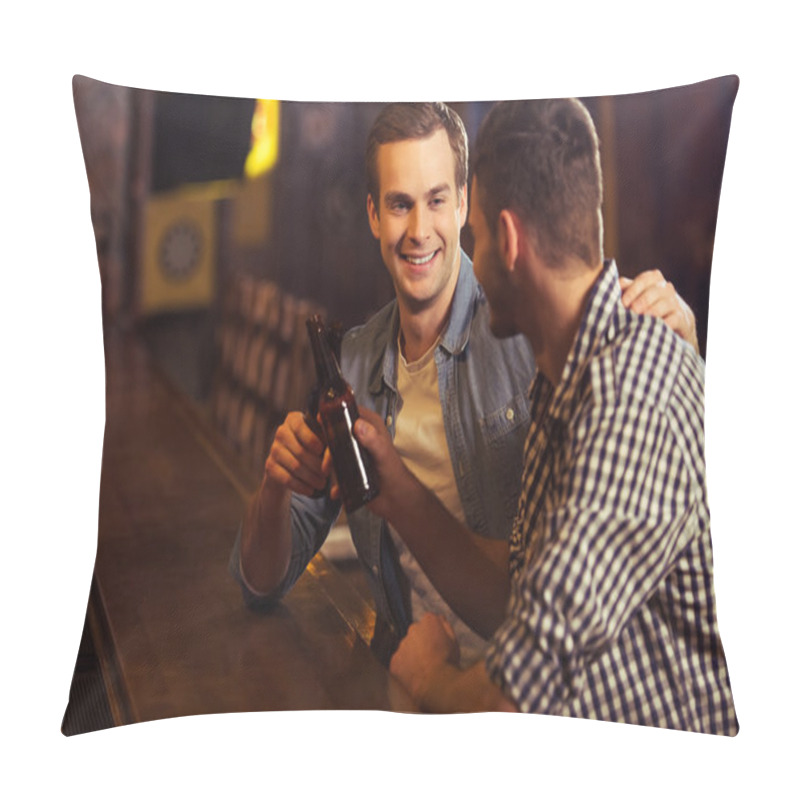 Personality  Men In Pub Pillow Covers