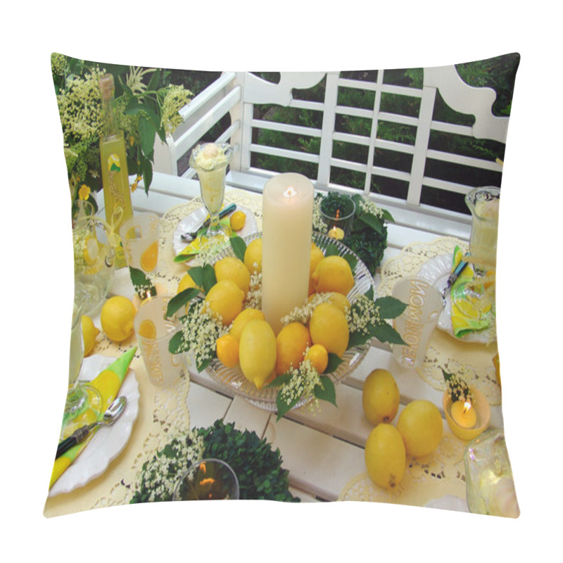 Personality  Table Decoration With Lemons. Pillow Covers