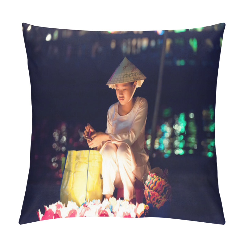 Personality  Vietnamese Girl With Candles, Hoi An, Vietnam. Pillow Covers