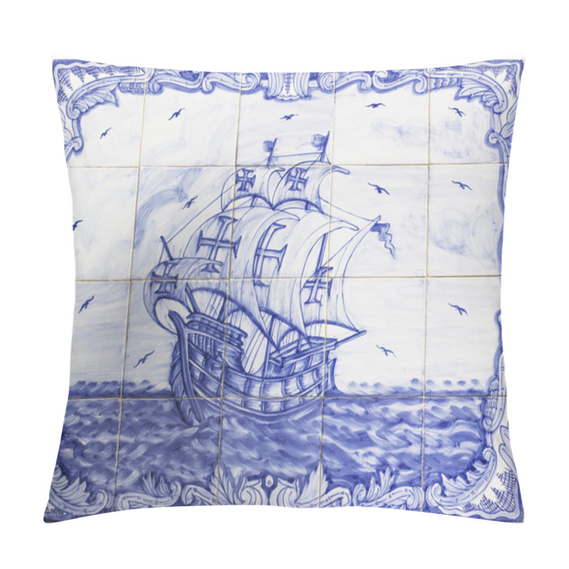 Personality  Ancient Portuguese Tiles With A Ship Pillow Covers