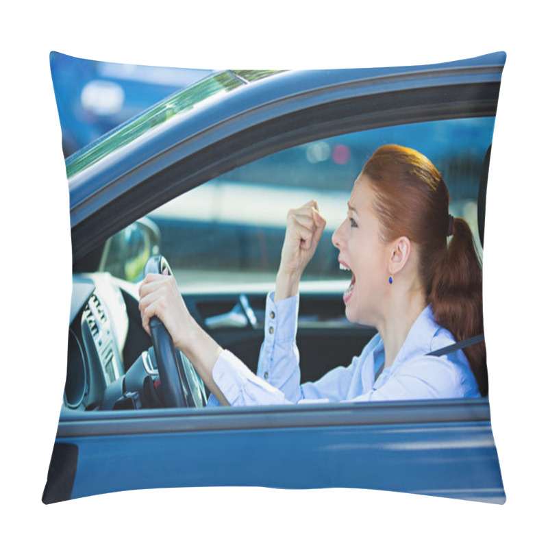 Personality  Angry, Screaming Female Car Driver Pillow Covers