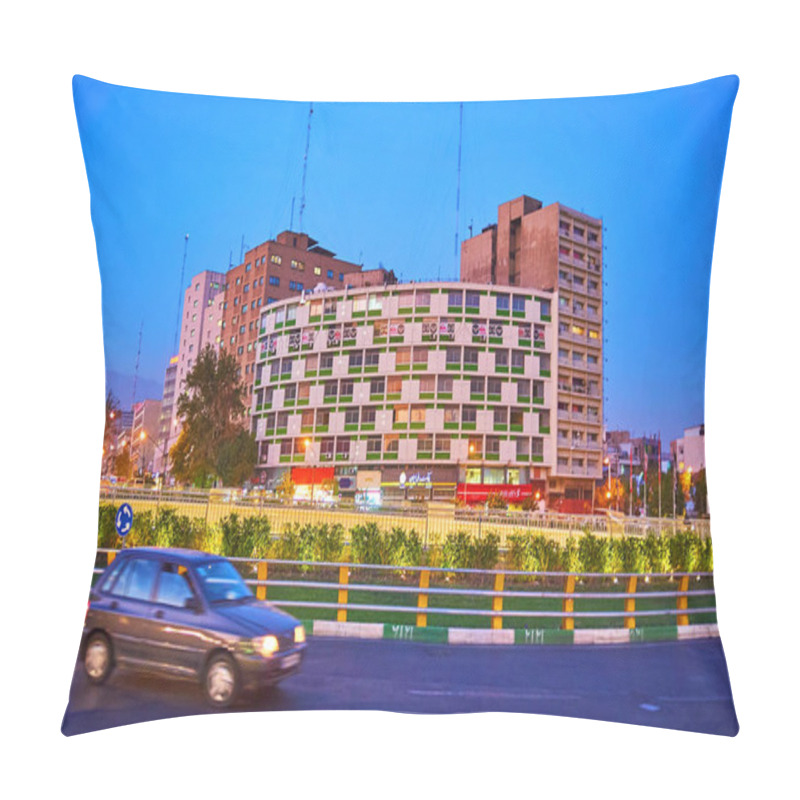 Personality  The Busiest Place In The City Pillow Covers